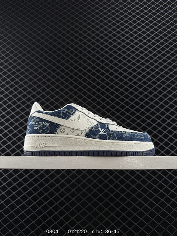 100 耐克 Nike Air Force 1 ‘07 空军一号男女子运动鞋复古篮球鞋，巧妙结合复古美学和新潮魅力，旨在致敬 40 年来风靡世界的元年款篮球鞋。皮革鞋面，塑就能量满满的时尚外观，经久耐