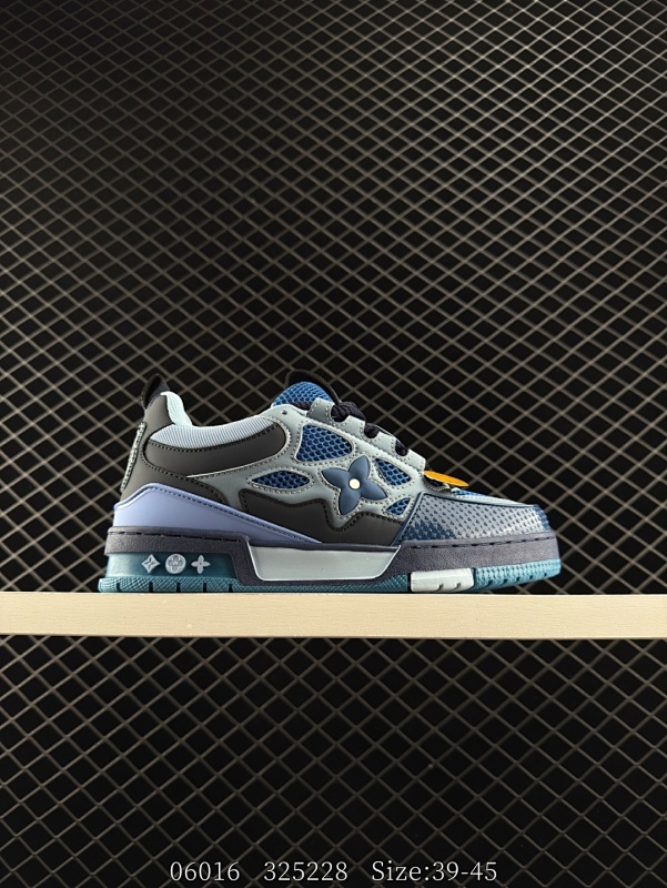 140 Louis Vuitton/路易威登 广东原产，采用皮革鞋面材质，，内里全小羊皮打造及去味海玻璃脚垫，外置耐磨橡胶大底❗全新LV路易威登Louis Vuitton Remarque Low经典