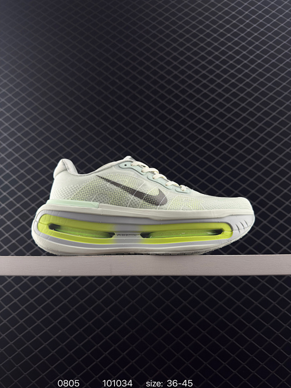 170 Nike VOMERO PREMIUM 耐克 舒适减震防滑 低帮跑步鞋 全掌ReactX泡绵中底 前掌和后跟还配备了Air Zoom气垫单元 据说跑起来更快更舒适哦 这次最大的升级点 首