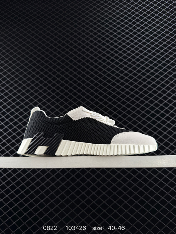 130 爱马仕愛馬仕爱hermes炸街男神运动鞋 彰显盎然活力,轻快自在,呈现休闲都市风范#今日宝藏百搭休闲板鞋  Herme#爱马仕运动鞋  #宝藏百搭休闲德训鞋  #hermes爱马仕