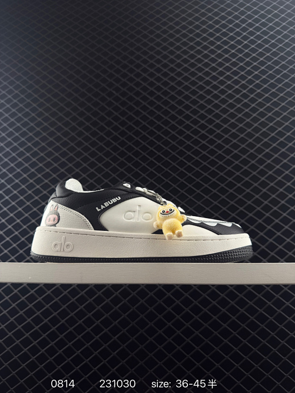 150  男女鞋采用无缝印刷技术透气网鞋面材质，搭载低密度泡棉缓震系统中底，外置防滑耐磨橡胶底片❗美国知名瑜伽品牌Alo Yoga Runner Low Sneaker  恢复模式系列低帮复古休闲运动