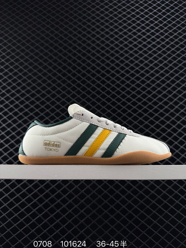 120 Adidas/阿迪达斯 德训系列 男女鞋半码制，采用复合牛津布组合翻毛皮饰片鞋面材质，外置RB橡胶大底❗️德训再现经典,TOKYO 来袭！阿迪达斯Adidas Originals Tokyo