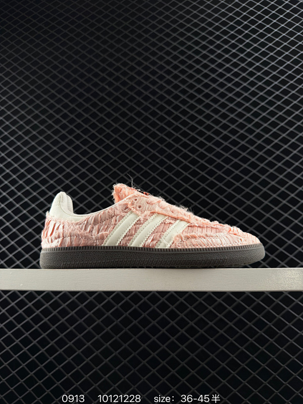 140 公司级：阿迪达斯三叶草Adidas Originals Samba OG 桑巴舞系列绅士德训足球风百搭低帮休闲运动板鞋 货号:JQ4747 尺码:36 36.5 37 38 38.5 39 4