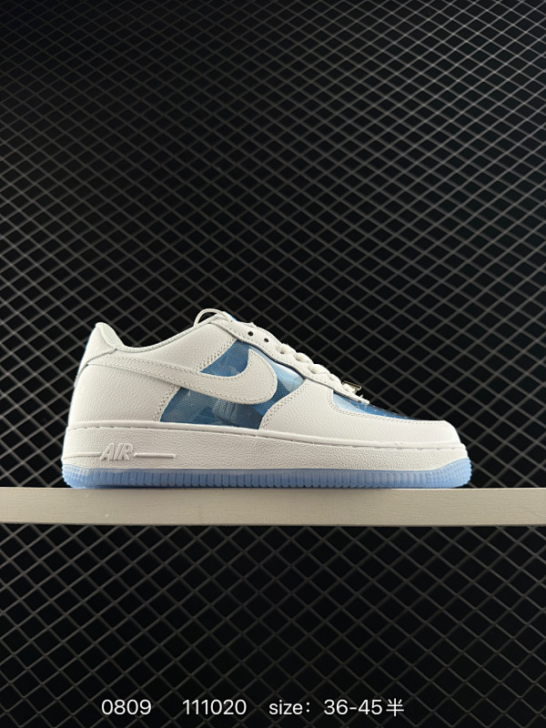 100 公司级✅耐克Nike AIR FORCE 1’07空军一号低帮百搭休闲运动板鞋。柔软、弹性十足的缓震性能和出色的中底设计，横跨复古与现代的外型结合，造就出风靡全球三十多年的Force 1。 货