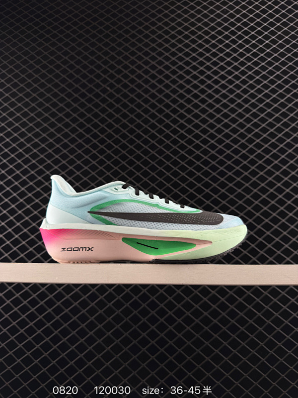 150 Nike ZoomX Invincible Run Flyknit FK6 Zoom Fly 6 轻量飞织低帮休闲运动慢跑鞋  此鞋专为长跑运动员而生 是为5至10公里距离的赛事和训练打造研发