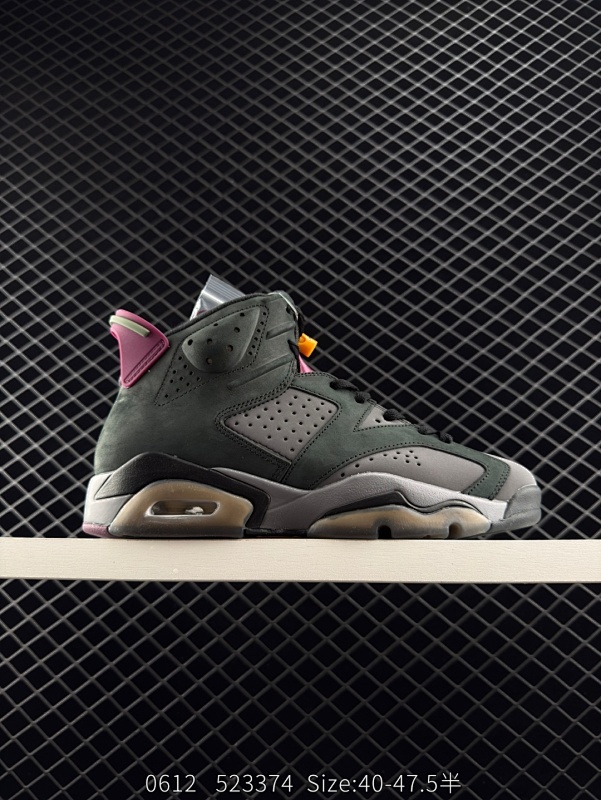 370 公司级！Air Jordan 6 Retro "Midnight Navy" 高帮 海军蓝 AJ6 乔丹6代 aj6 乔6 高邦 白蓝 乔丹篮球鞋系列 整双鞋以白色荔枝纹皮革打造鞋身，质感十足