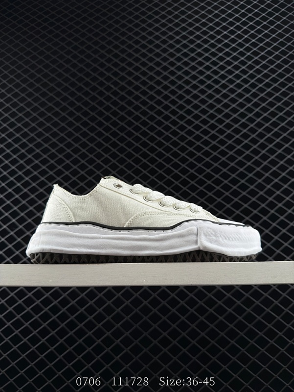 140 余文乐挚爱单品 MMY Blakey 脏脏鞋 AMIRI骨头鞋同款 复古溶解风运动鞋 概念时装设计师･三原康裕品牌MMY/Maison MIHARA YASUHIRO Original Sol