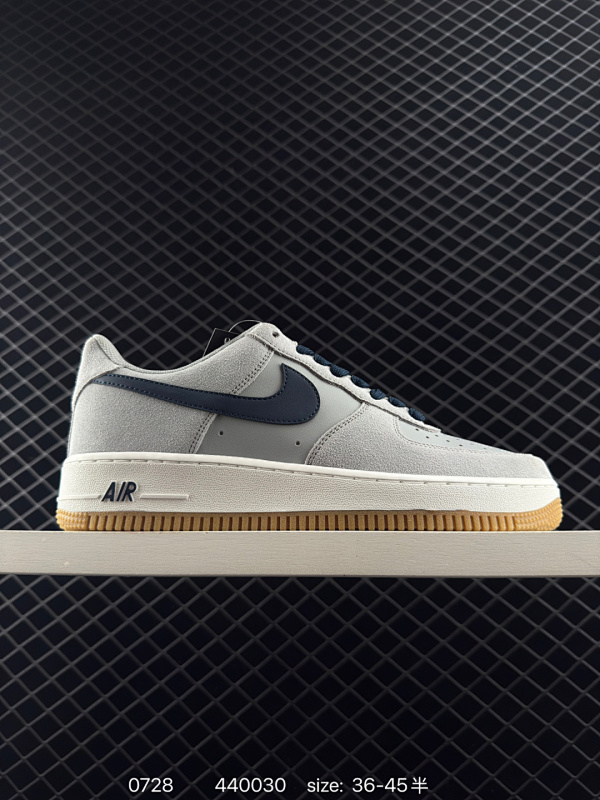 150 Nike Air Force 1 Low 空军一号低帮运动休闲板鞋 原楦头原纸板 打造纯正空军版型 专注外贸渠道 全掌内置蜂窝气垫 原盒配件 原厂中底钢印、拉帮完美   货号：IB6388 0