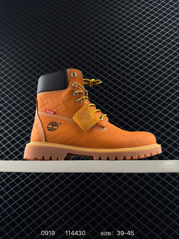 150 全球领先户外品牌 天伯伦Timberland 6 Inch Leather Boots添柏岚经典户外靴 货号：TB010061 码数：39-45 编号：114430  详情