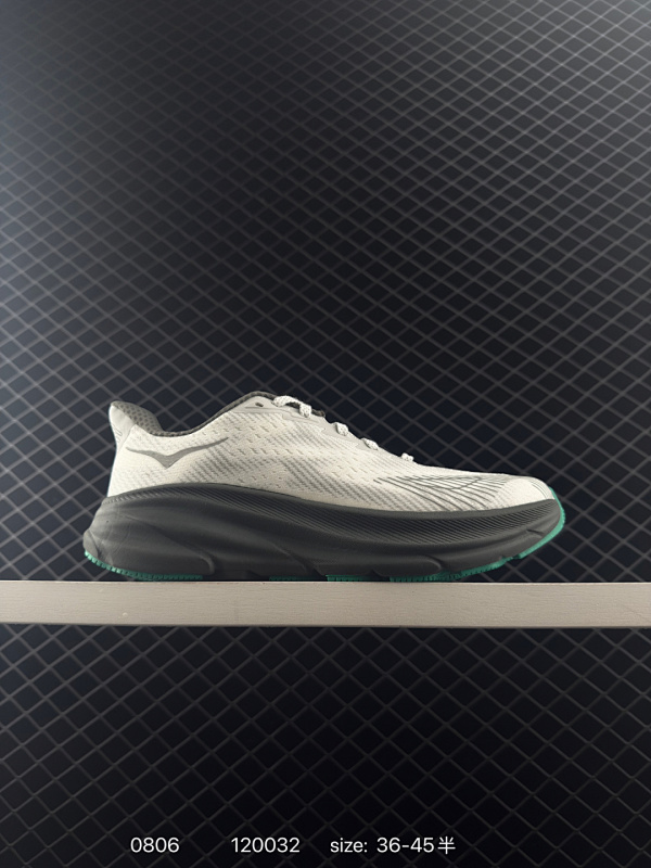 160 公司级✅HOKA M CLIFTON 9 GTX 全新配色 网面透气 公路运动鞋 新款采用超厚中底的设计 让它跑在了其他厂商的前面 推出的跑鞋以缓震和轻量的优势 得到众多跑者的青睐 货号:11