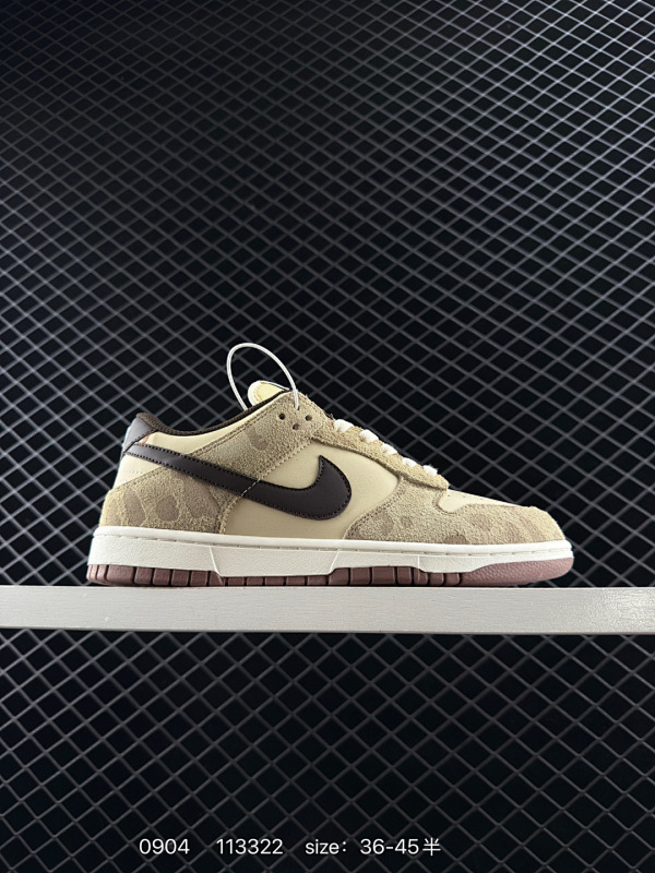 110 耐克 Nike SB Zoom Dunk Low 板鞋 系列经典百搭休闲运动板鞋加厚鞋舌的填充，使舒适性大大提升，同时也更方便穿脱中底部分则加入了脚感柔软舒适ZoomAir气垫，有效吸收滑板等