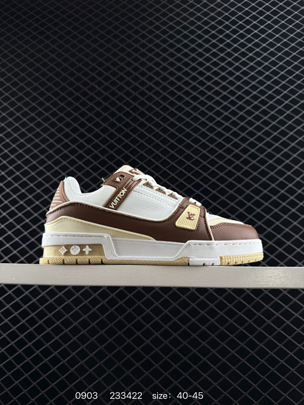 110 全新LV路易威登Louis Vuitton Trainer Sneaker Low休闲运动文化百搭板鞋  尺码:40-45 ID:233422  详情          ¥ 110