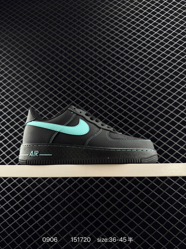 100 Nike Air Force 1'07 Low 空军一号低帮休闲板鞋 HQ2037-100 #原楦头原纸板 原装鞋盒 定制五金配件 内置全掌气垫 原厂鞋底 尺码：36 36.5 37.5 38