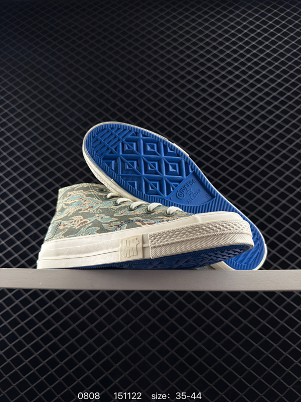 110“高低”得让UNDEFEATED来双经典中帮✌️ 经典匡威再度携手UNDEFEATED 带来街头友友最爱的联名鞋款  CONVERSE x UNDEFEATED CHUCK 70