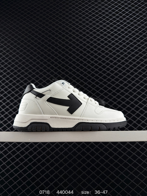 220 OFF-WHITE Out Of Office 休闲低帮 低帮 时尚板鞋 男款 白色 尺码：如图 编码440044  详情          ¥ 220