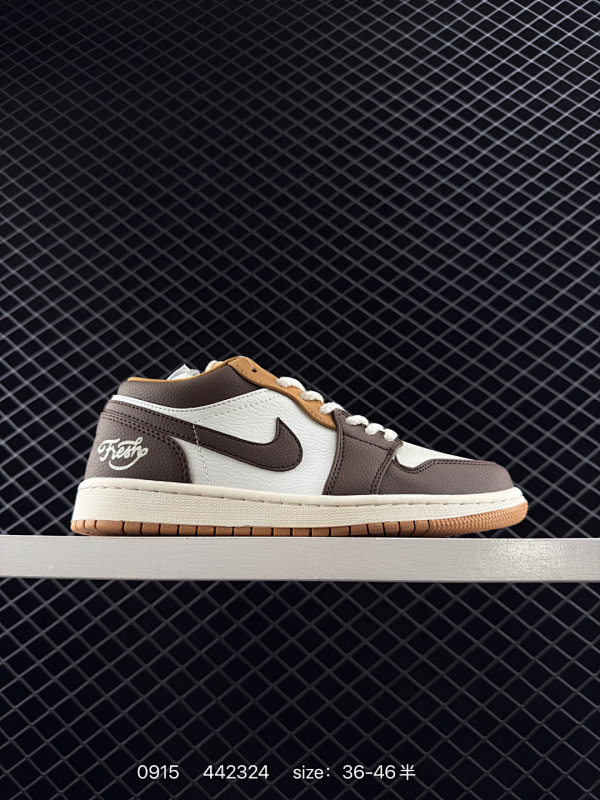 120 Air Jordan 1 Low  AJ1乔1低帮休闲板鞋 同步官方配色  市场唯一独家头层皮打造 原鞋原档案开发  原厂皮料 原档冲孔鞋头 正确满胶鞋垫 四线拉帮 原厂织唛标 鞋舌