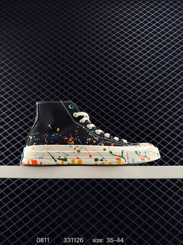 130 王源 x Converse Chuck 70 舒适百搭 低帮 帆布鞋 男女同款 黑色 尺码：如图 编码：331126  详情          ¥ 130