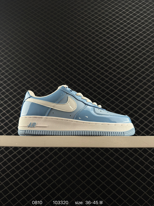 100 ✅Nike Air Force 1 ‘07 原楦头原纸板 纯正空军版型专注外贸渠道 全掌内置蜂窝气垫 #原盒配件 原厂中底钢印、拉帮完美    货号：CV1724-104 SIZE：36 36
