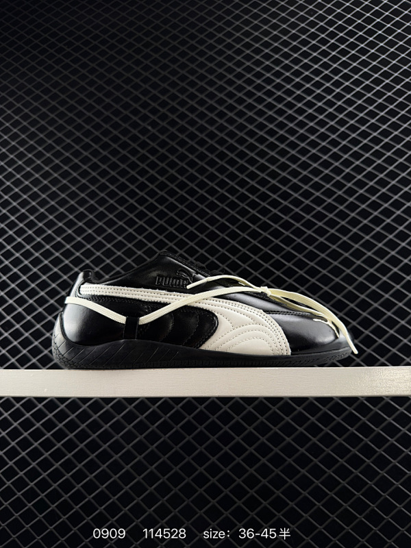 140 Rosé x PUMA彪马 Speedcat 系列 情侣 薄底赛车德训双鞋带 舒适百搭 生活休闲鞋 男女同款 黑白 尺码：36-45半 编码：114528  详情          ¥ 140