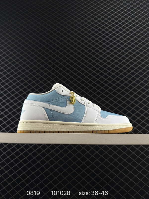 140头层福利 质保一个月 AJ1低帮福利 性价比工厂  工作室活版本 长期供应 HQ2004-400 尺码：36-46 编码：101028  详情          ¥ 140