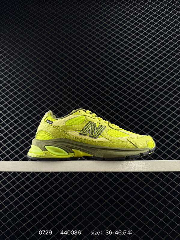 180公司级 New Balance M2010系列 新百伦 复古老爹风网布跑步休闲运动鞋 新百伦经典配色 沿袭了面世之初的经典科技 以ENCAP中底配以升级版 N-ERGY缓震物料 鞋面则采用特色的