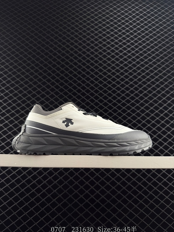 150 真标带半码 DESCENTE 迪桑特URBAN OUTDOOR系列男女同款TRAXIS运动休闲鞋夏季 尺码：见图 编码：231630  详情     ¥ 150