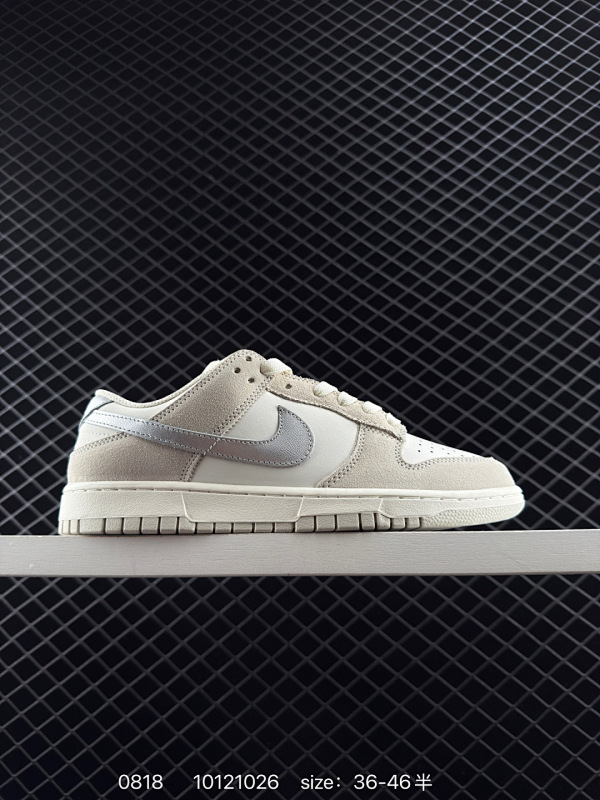 130 耐克 Nike Dunk Low 板鞋 SB系列经典百搭休闲运动板鞋加厚鞋舌的填充，使舒适性大大提升，同时也更方便穿脱中底部分则加入了脚感柔软舒适ZoomAir气垫，有效吸收滑板等极限运动在落