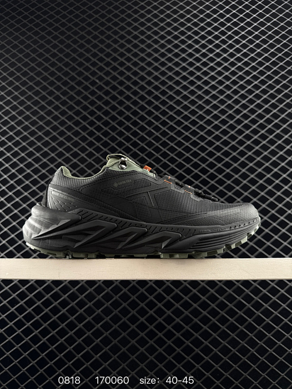 300 ✅Columbia 哥伦比亚 运动户外防水抓地透气 跑山型登山徒步鞋 尺码:40-45 编码：170060  详情          ¥ 300