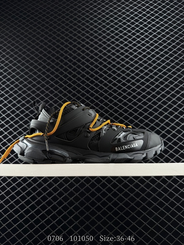 250 公司级✅男女鞋原版一致配件防尘袋及附送鞋带#全部采用原档案原楦数据开发#1:1比例克重#原装全掌升级乳胶鞋垫设计#市面最为正确东莞代工原底部❗法国高端奢侈品牌-巴黎世家Balenciaga T