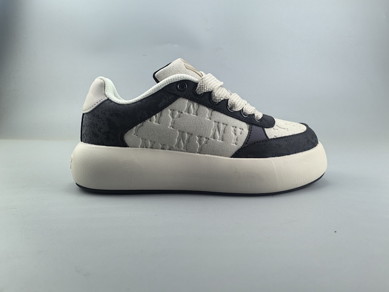 MLB新麦昆BMN4N乳白黑色35-45